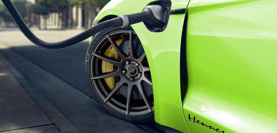 Детали экстерьера Porsche Taycan by Hennessey 2019 года  (фото 2 из 3)